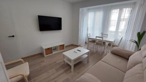 Castello de la Plana Apartment | Lemon Tree Home