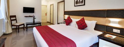 Rajakkad Hotel | Lemongrass inn munnar
