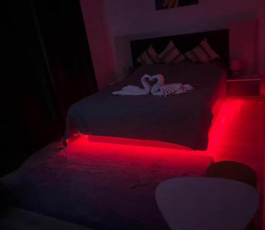 Tirgu Ocna Apartment | Leo Home