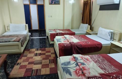 Gujranwala Hotel | Lepari hotel