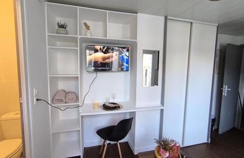 Vauban Esquermes Apartment | LeRelaisdOdile - Suite Studios Confort - Idéal PRO & Couple - LILLE VAUBAN