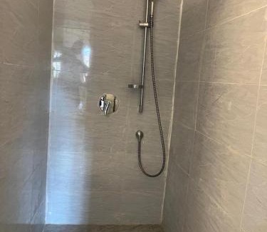 Yaounde Apartment | Les Appartement meublés BELLE et BEAU à Yaoundé Ngousso , lieu dit, deux étages