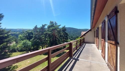 Chalmazel-Jeansagniere House | Les balcons du Haut-Forez