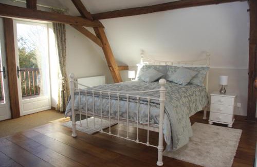 Sainte-Osmane Bed & Breakfast | Les Bouts de Rallé Chambre d'Hotes