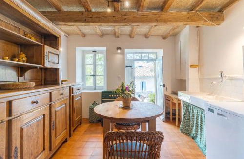 Ledenon House | Les Calades