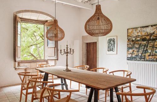 Centelles House | Les Canes