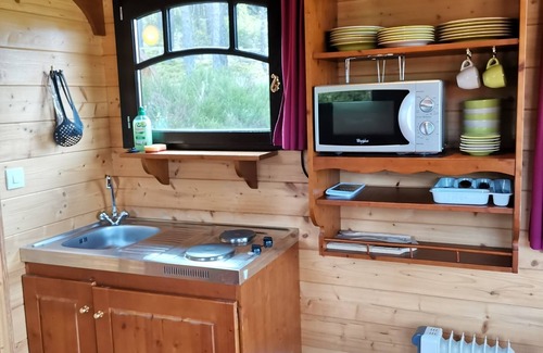Usson-en-Forez Hotel | Les Chalets du Haut-Forez