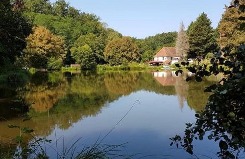 Payzac Ski Chalet | Les Chalets Du Moulin Du Chatain 1