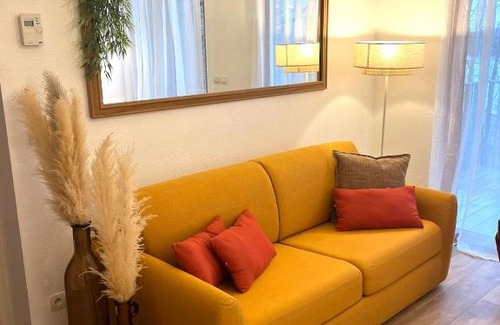 Eppe-Sauvage Apartment | Les Charmes - C24B