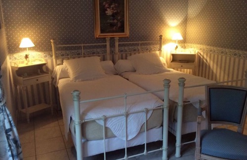 Vert-Toulon Bed & Breakfast | Les Corettes