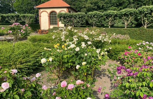 Pierrefitte-en-Auge House | Les Deux Maisons du Château