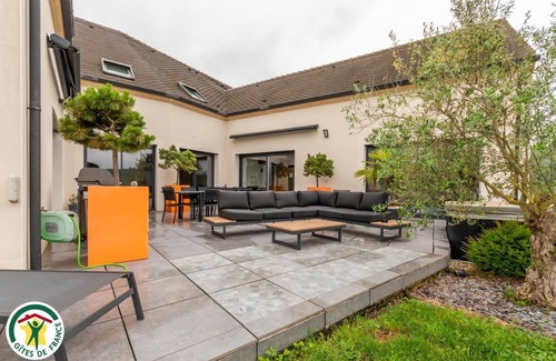 Courthiezy House | Les Deux Piliers - COURTHIEZY
