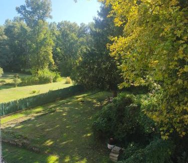 La Voulte-sur-Rhone Apartment | Les deux via