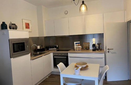 Spa Apartment | Les Duplex de la Place des Ecoles