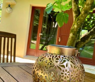 Manaurie House | Les Eaux Vives