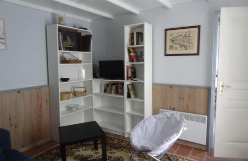 La Chapelle-Chaussee House | Les Ecuries du Préchard