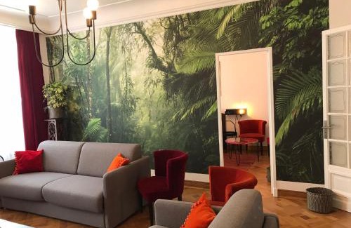 1st Arrondissement Apartment | Les Floralies Capucines