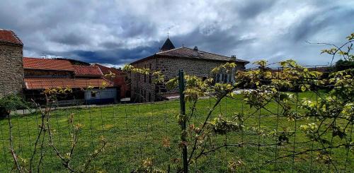 Nozieres House | Les Gîtes du Couvent
