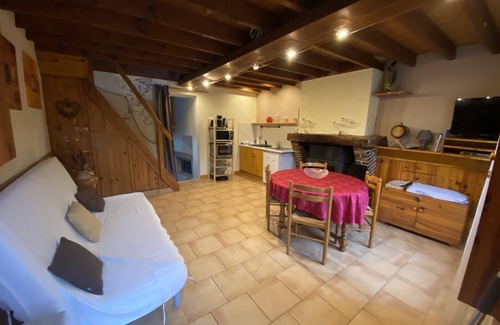 Saint-Denis-d'Authou House | Les gites de la maison lierue