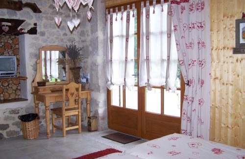 Attignat-Oncin House | Les Grands Champs