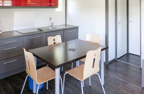 Marminiac House | Les Hameaux de Pomette-Chalet 4 pers. by Interhome
