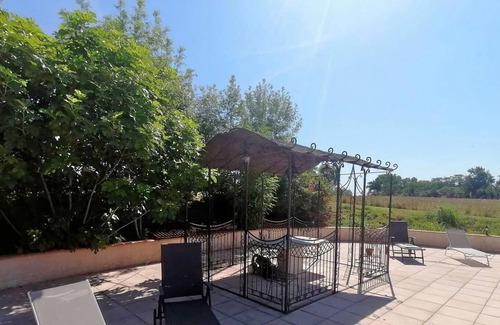Castelsarrasin House | Les Hirondelles - domaine avec piscine