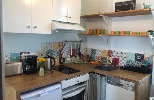Amiens Apartment | Les Hortensias, a duplex steeped in authenticity, a 20-minute walk from Amiens train station.