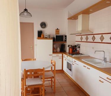 Plozevet House | Les hortensias de papy
