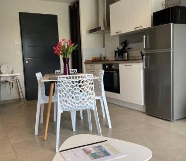 Soual Apartment | Les Jardins d'Oc - Wifi, Terrasse et Jardinet - Appart T2 neuf