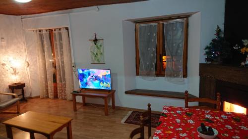 Vall de Cardos Apartment | Les Llucanes
