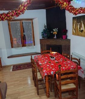 Vall de Cardos Apartment | Les Llucanes