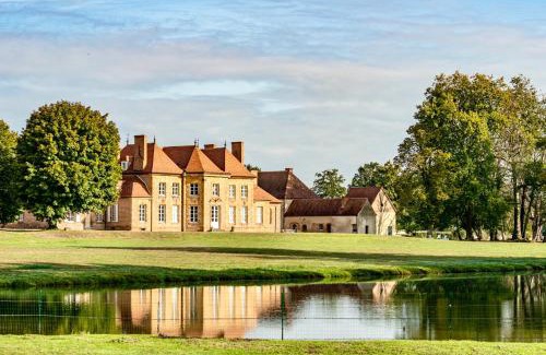 Chezy Villa | Les Louteaux - Splendide Château du XVIII -Piscine- Parc de Lamas