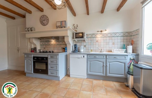 La Neuville-au-Pont House | Les Macas - La Neuville-au-pont