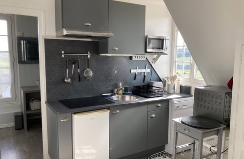 Pourville-sur-Mer Apartment | Les Mouettes, sea view, 100 metres from the beach