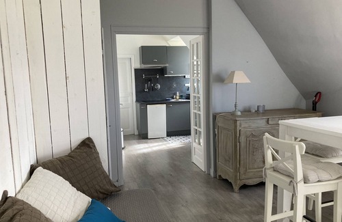 Pourville-sur-Mer Apartment | Les Mouettes, sea view, 100 metres from the beach