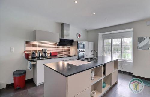 Montreuil-sur-Ille House | Les ormelles