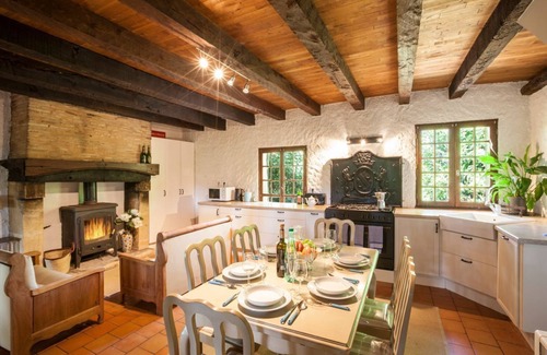 Mazieres-Naresse Villa | Les Petits Champs - Four Bedroom Villa, Sleeps 8