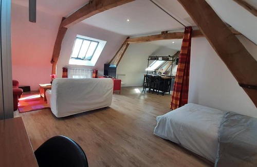 Jonquieres Apartment | Les petits greniers