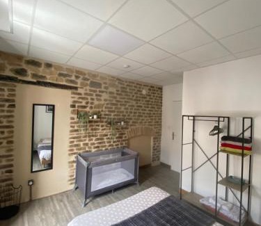 Digoin Apartment | Les Pichies, T2 Gloria, centre ville
