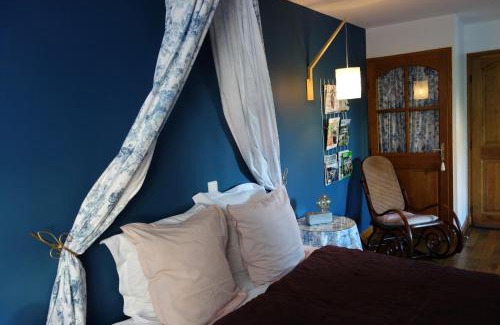 Vaux-en-Beaujolais House | Les Picorettes
