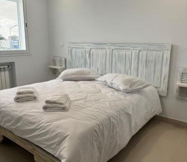 Sfax Apartment | les portes vieillies