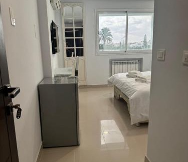 Sfax Apartment | les portes vieillies