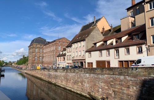 Saverne Apartment | Les Rives du Château 2 - Vue sur les bateaux