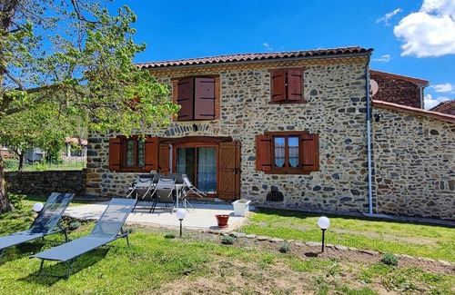 Blassac House | Les Rives du Haut Allier : Country house on the banks of the river Allier