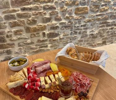 Tarcenay Bed & Breakfast | Les Rubys, spas privatifs