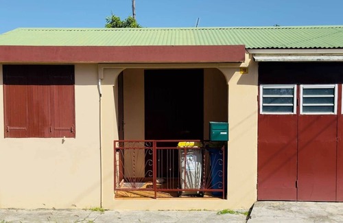 Le Bourg House | Les Secrets de Grippon: Spacious + fast Wifi