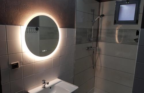 Bulligny Apartment | Les Souchottes, charmante maisonnette
