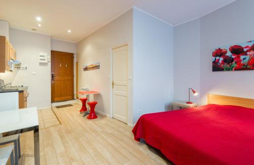 Part Dieu - Bir Hakeim Apartment | Les Studios De La Place (Part-Dieu)