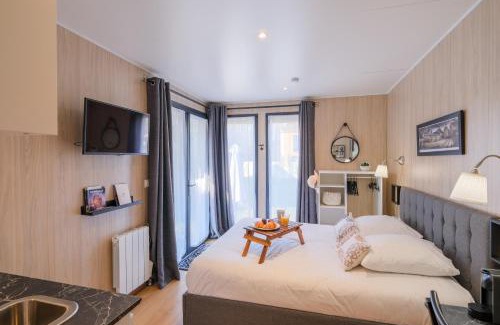 Pessac House | Les Suites d'Aliénor-Suite Mimosa