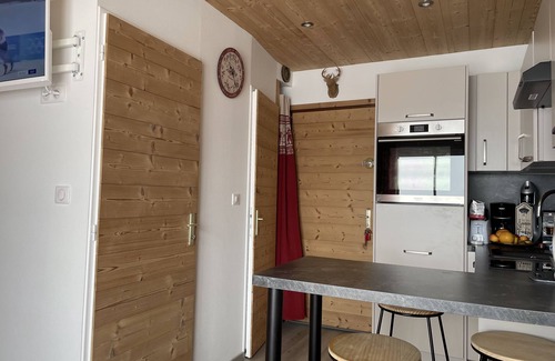 La Toussuire Apartment | les Sy'belles Ravières auCoeur de station skis aux pieds